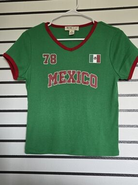 NWOT- Green 'Mexico' V-Neck Short Sleeve Tee with Red Trim